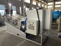 Screw press/ Sludge treatment machine